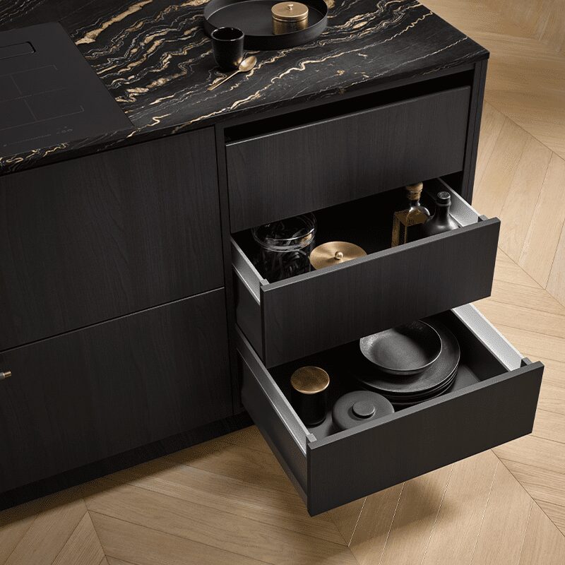 Chêne fin Noir | PerfectSence® avec Îlot central