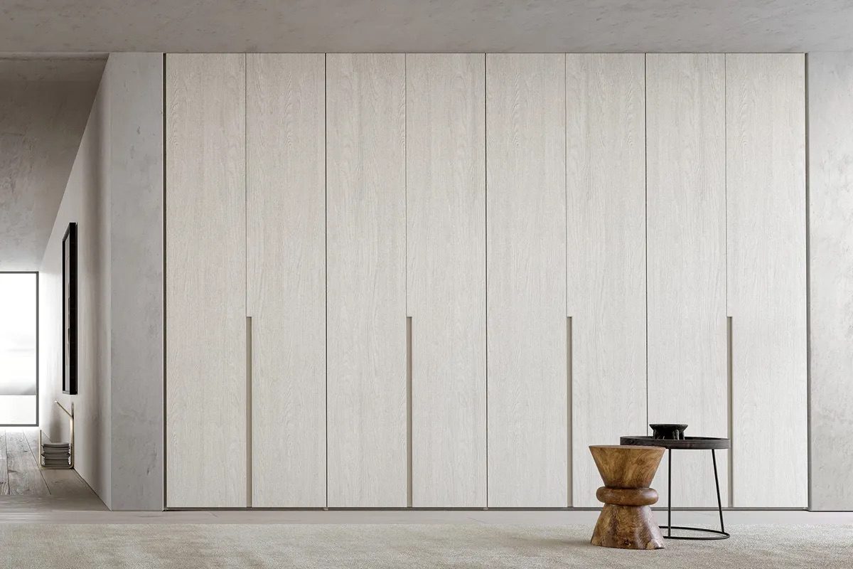 armoire-elegant-avec-porte-et-poignee-encastree-collection-adok-cuisine-privee