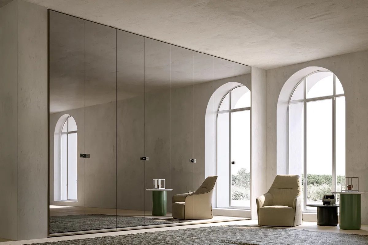 armoire-battante-chic-avec-portes-a-miroir-collection-adok-cuisine-privee