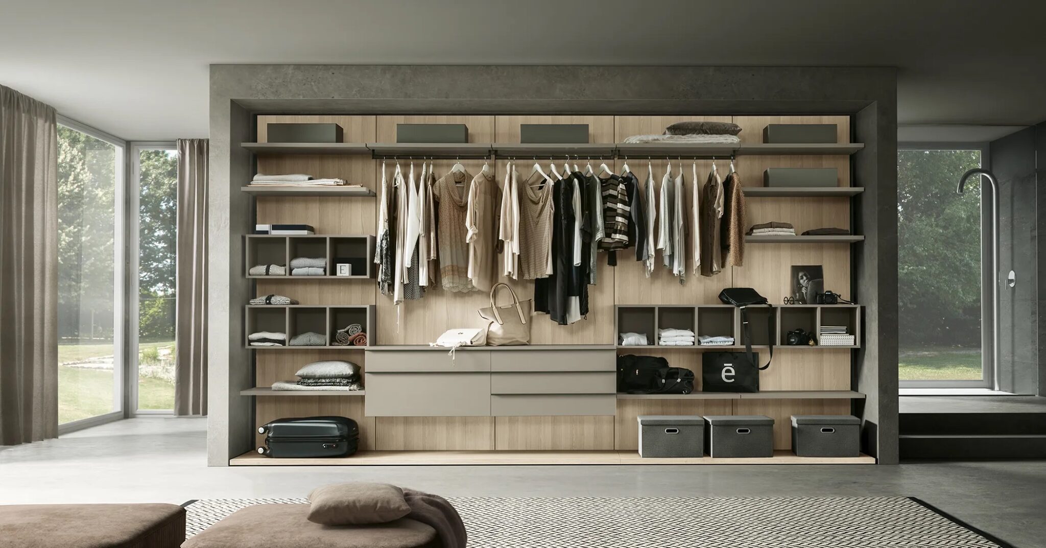 Dressing-ouvert-style-Italien-à-vue-linéaire-collection-adok-cuisine-privee-cabine-armadio