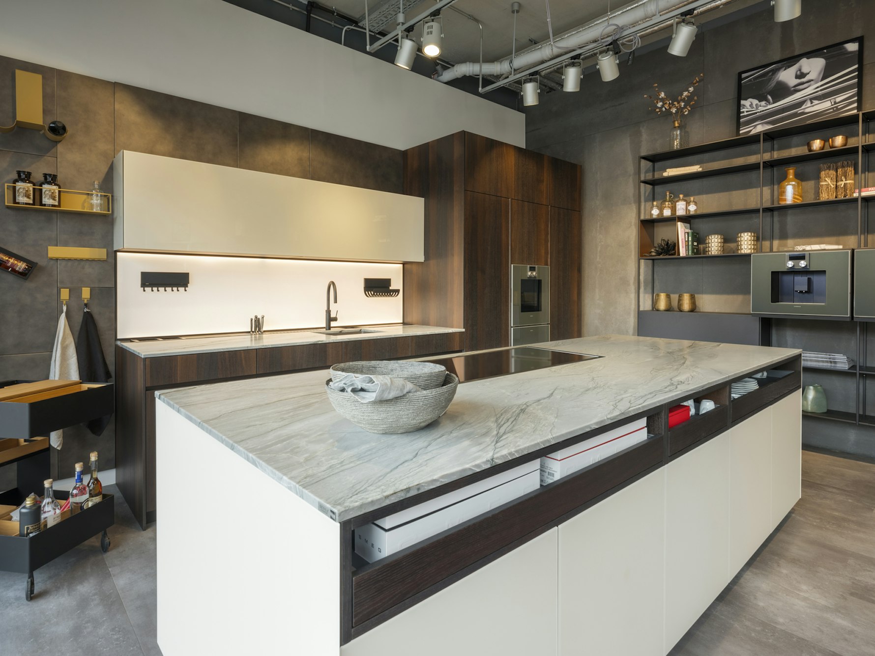 Plan_de_travail_granit_Platino_Style_Luxe_Kuchen_Art