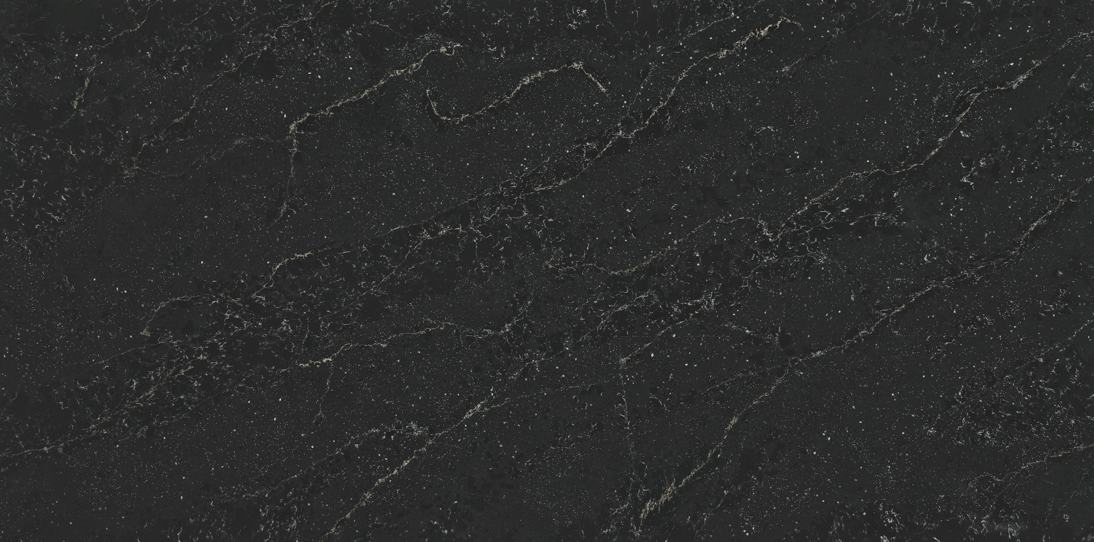 plan_de_travail_quartz_noir_veine_or_luxueux_kuchen_art